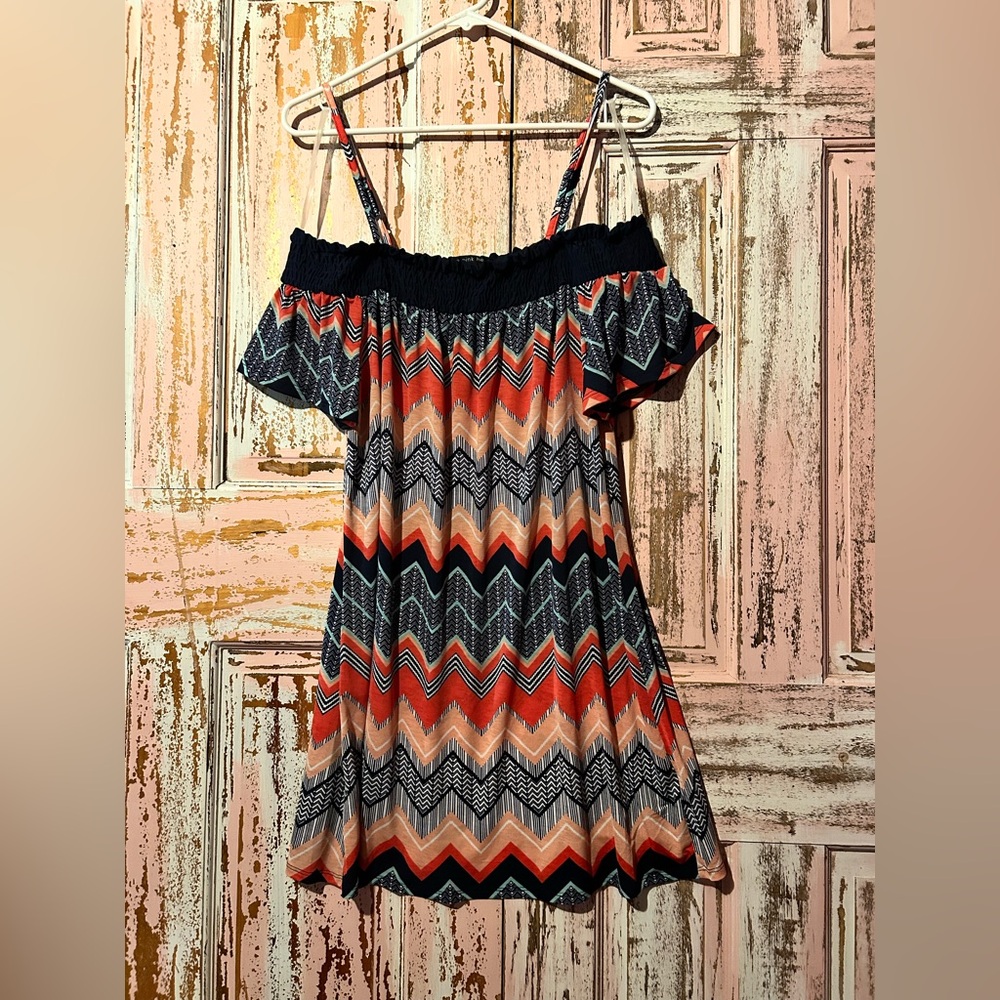 Three Pink Hearts Off-Shoulder Chevron Midi Dress in Navy, Coral, Tan